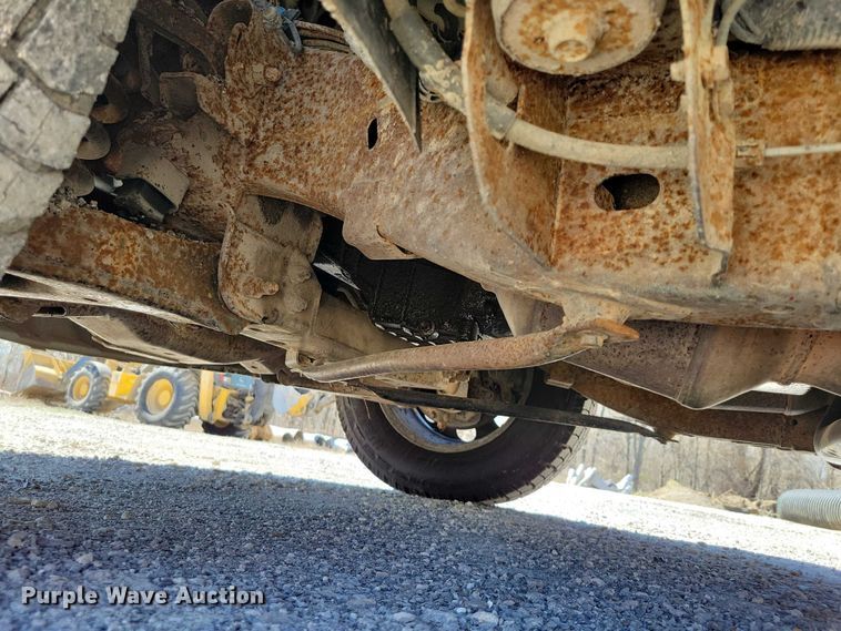 image for item NK9904 2005 Chevrolet 1500 pickup truck