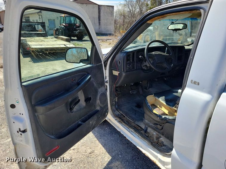 image for item NK9904 2005 Chevrolet 1500 pickup truck