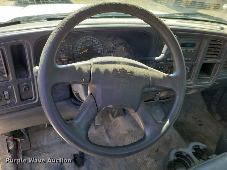 image for item NK9904 2005 Chevrolet 1500 pickup truck