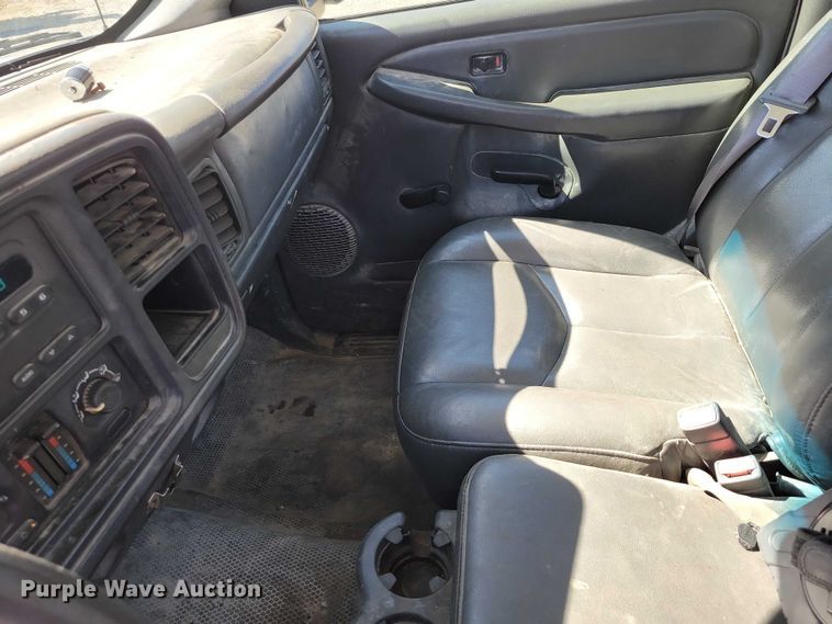 image for item NK9904 2005 Chevrolet 1500 pickup truck