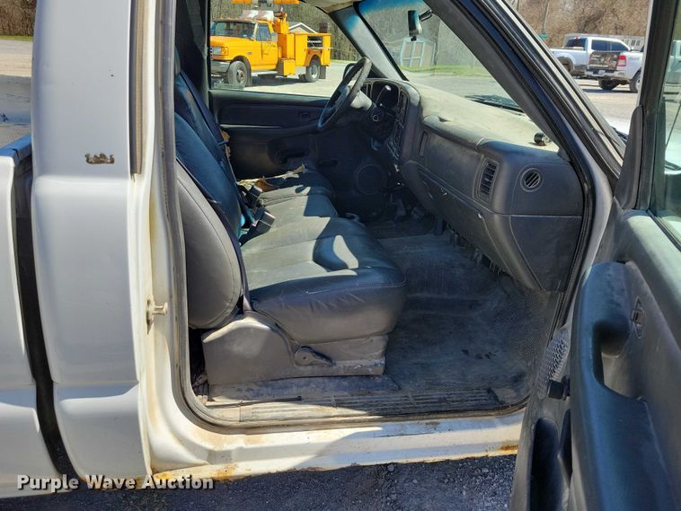 image for item NK9904 2005 Chevrolet 1500 pickup truck