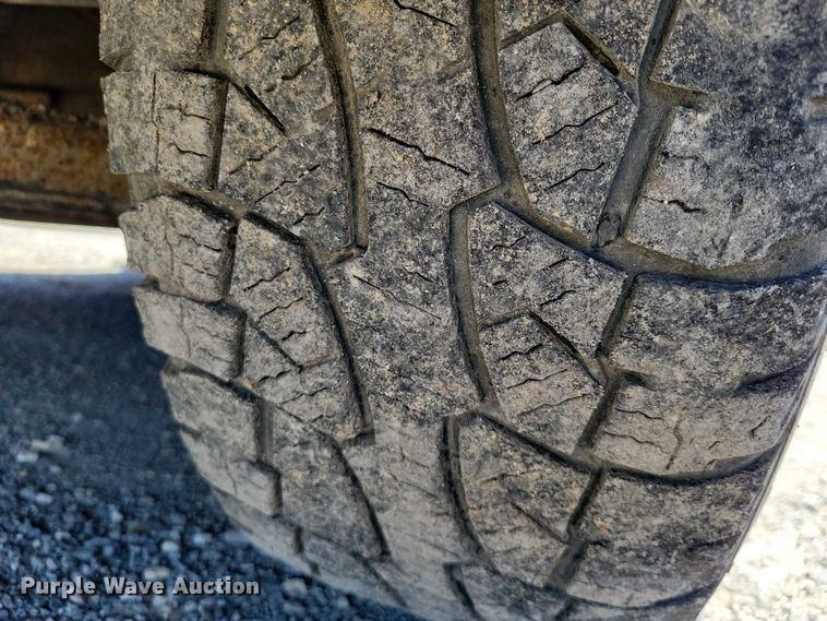 image for item NK9904 2005 Chevrolet 1500 pickup truck