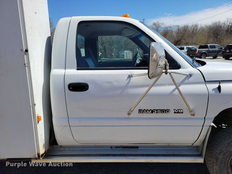 image for item NK9905 1997 Dodge RAM 3500 utility bed pickup truck