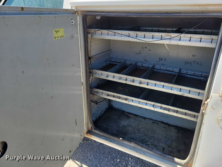 image for item NK9905 1997 Dodge RAM 3500 utility bed pickup truck