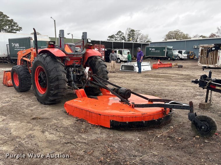 image for item DT2865 2014 Kubota M7060D MFWD tractor