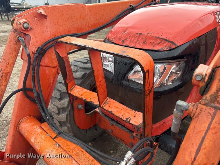 image for item DT2865 2014 Kubota M7060D MFWD tractor