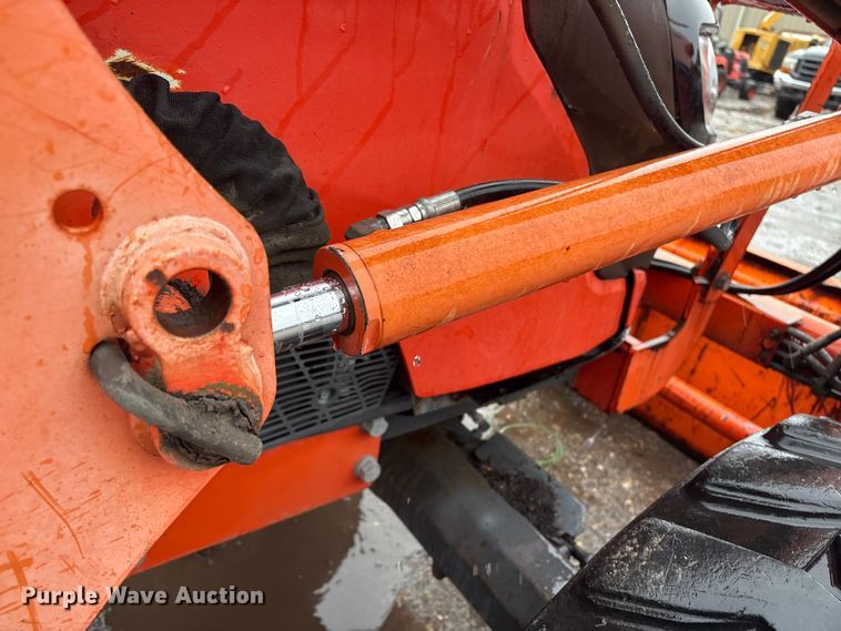 image for item DT2865 2014 Kubota M7060D MFWD tractor