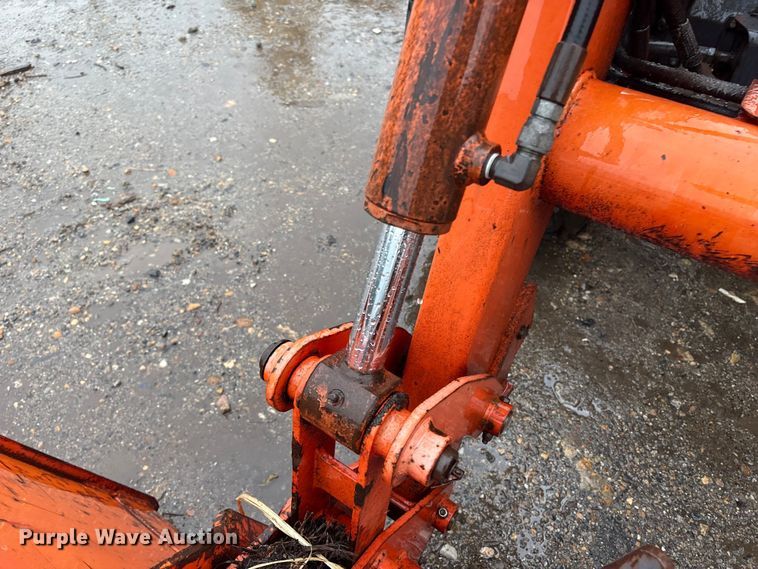 image for item DT2865 2014 Kubota M7060D MFWD tractor