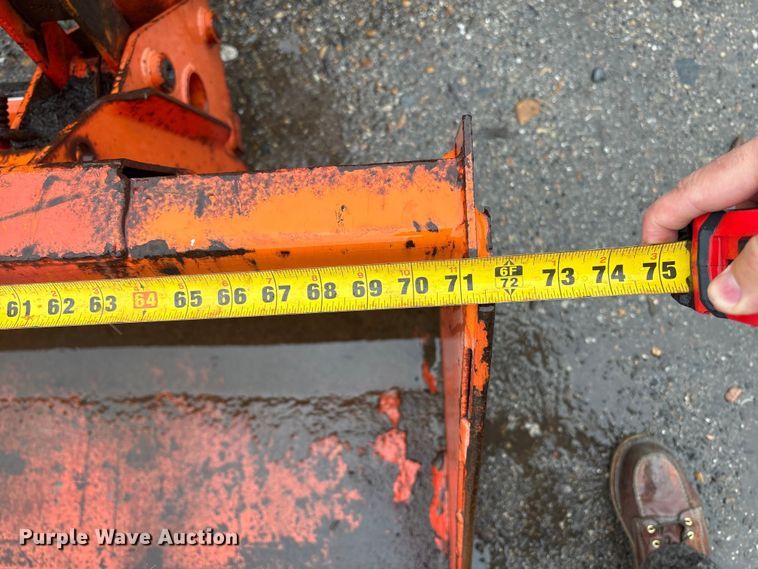 image for item DT2865 2014 Kubota M7060D MFWD tractor