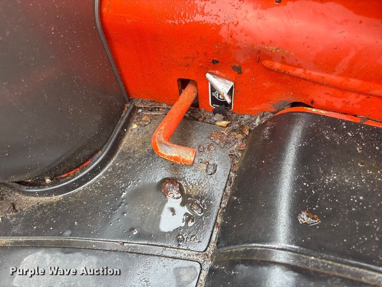 image for item DT2865 2014 Kubota M7060D MFWD tractor