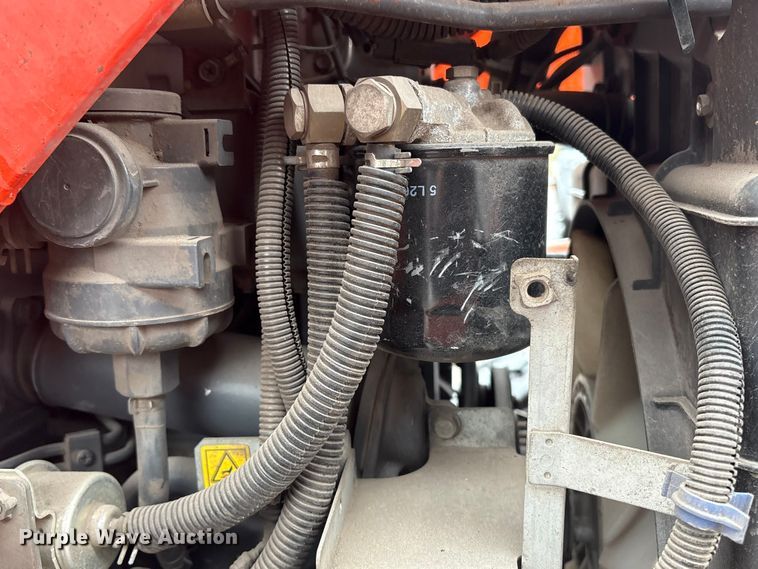 image for item DT2865 2014 Kubota M7060D MFWD tractor