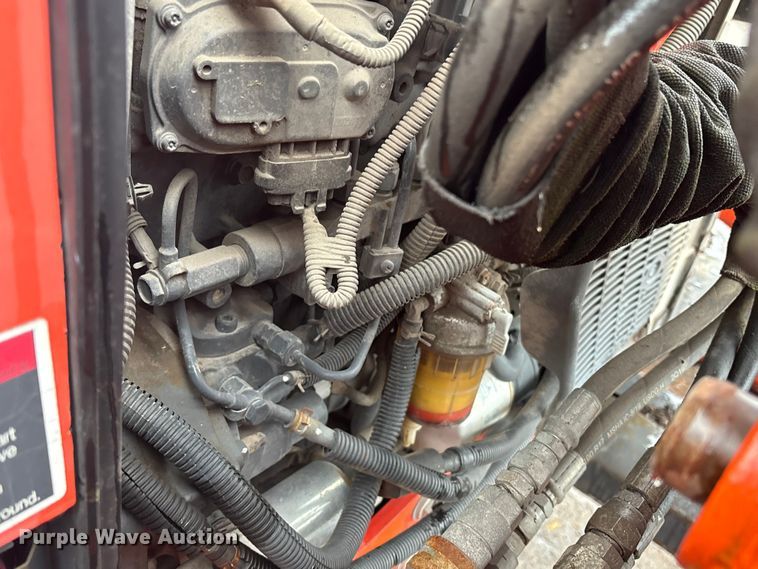 image for item DT2865 2014 Kubota M7060D MFWD tractor