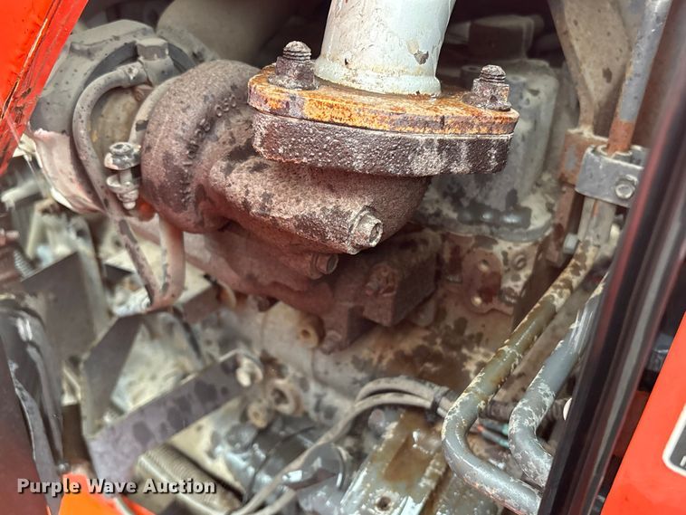 image for item DT2865 2014 Kubota M7060D MFWD tractor