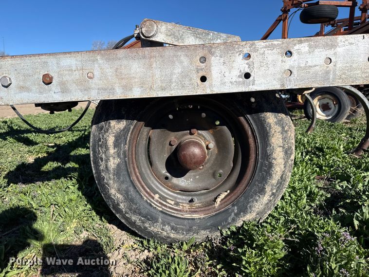 image for item DZ5169 Graham K field cultivator