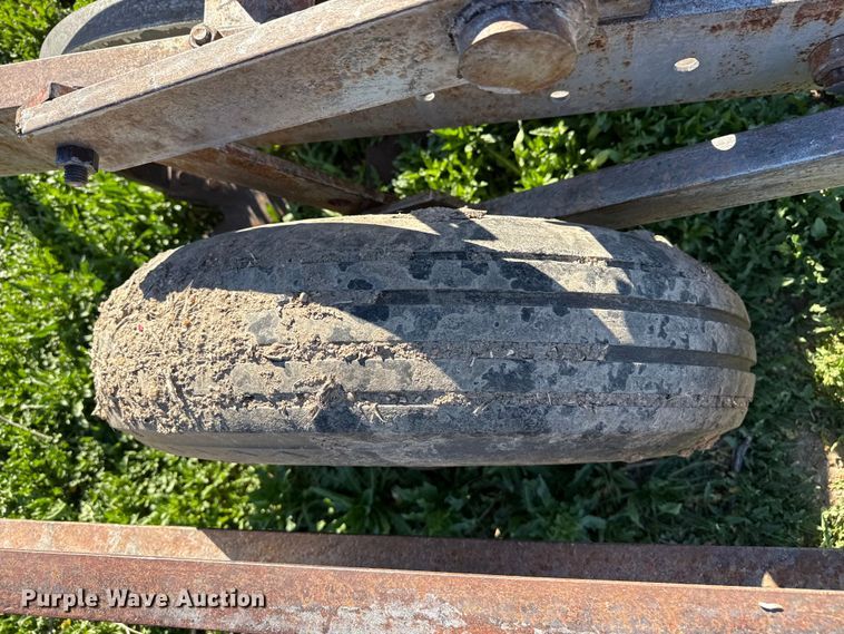 image for item DZ5169 Graham K field cultivator