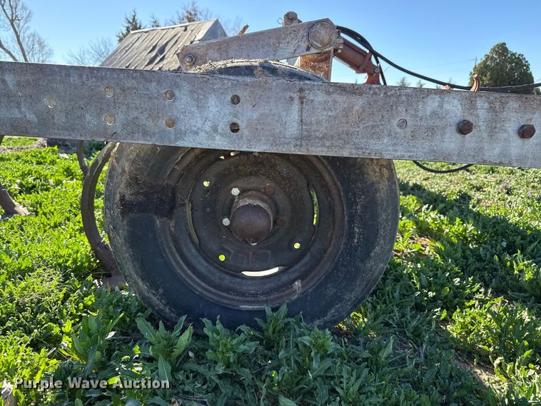image for item DZ5169 Graham K field cultivator