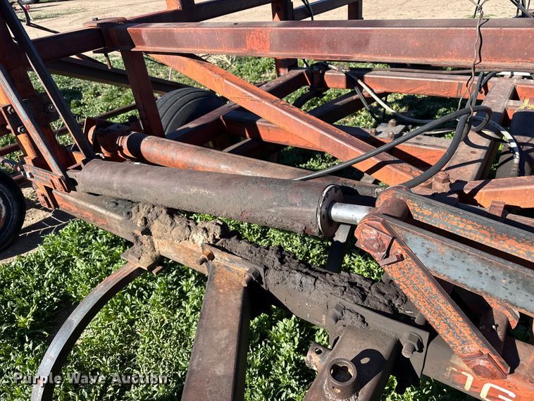 image for item DZ5170 Field cultivator
