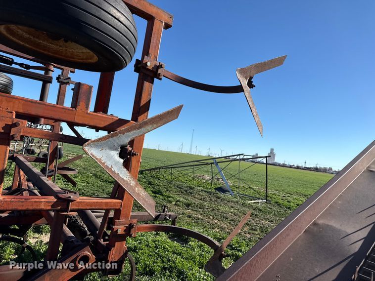 image for item DZ5170 Field cultivator