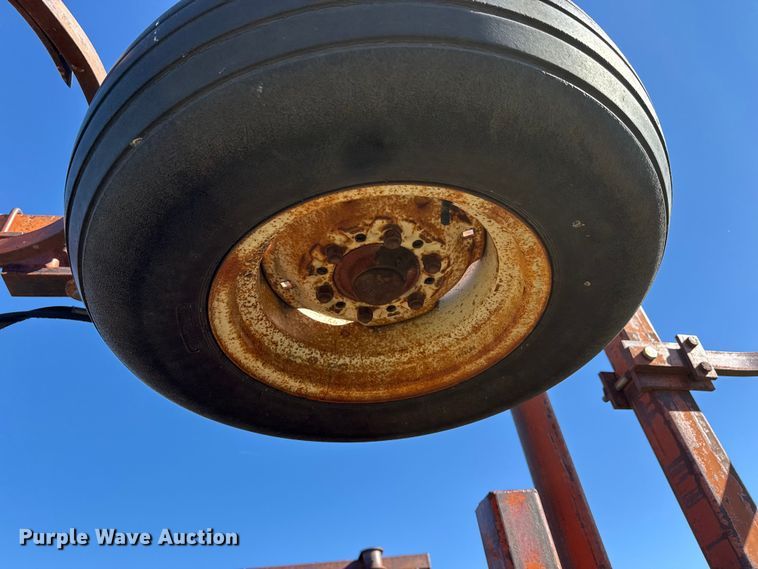 image for item DZ5170 Field cultivator