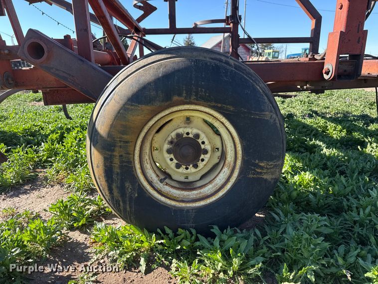 image for item DZ5170 Field cultivator