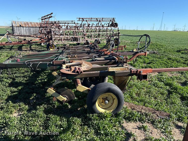 image for item DZ5171 Sweep plow