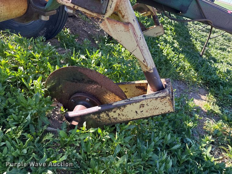 image for item DZ5171 Sweep plow