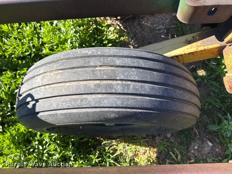 image for item DZ5171 Sweep plow