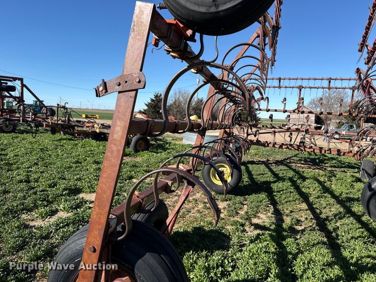 image for item DZ5172 International field cultivator