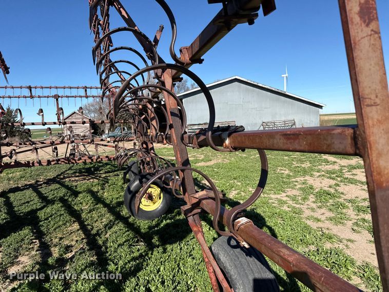 image for item DZ5172 International field cultivator