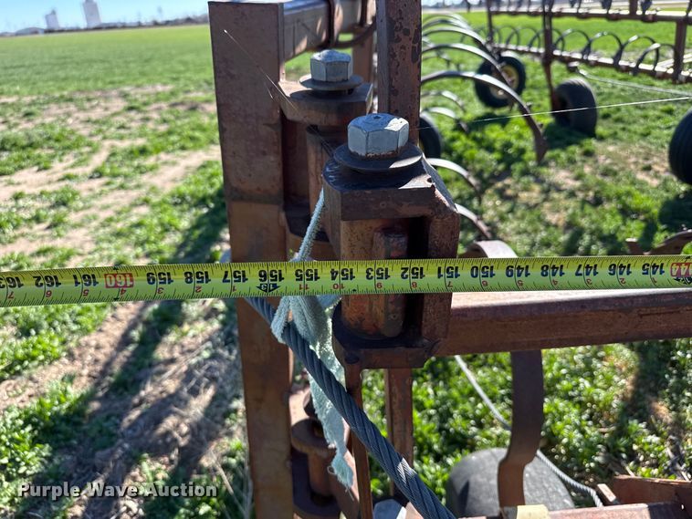 image for item DZ5172 International field cultivator