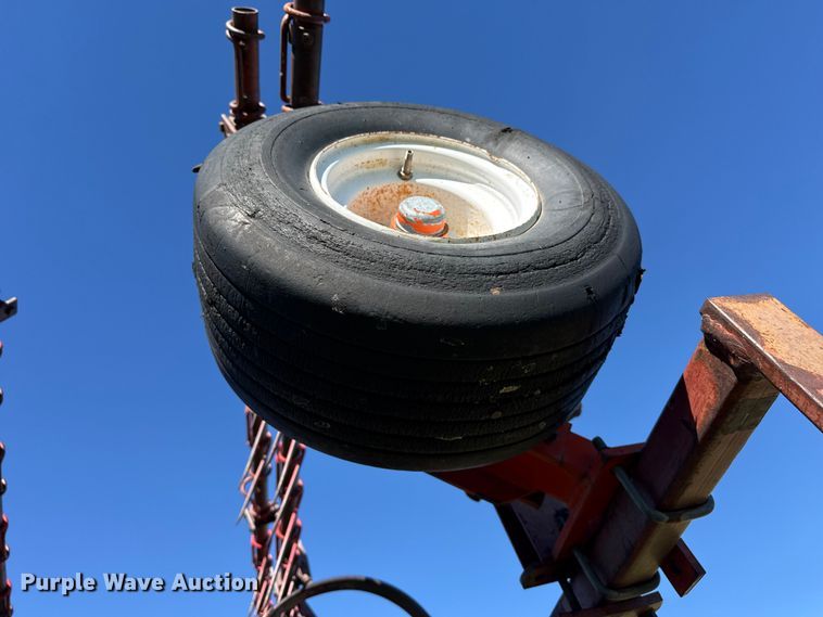 image for item DZ5172 International field cultivator