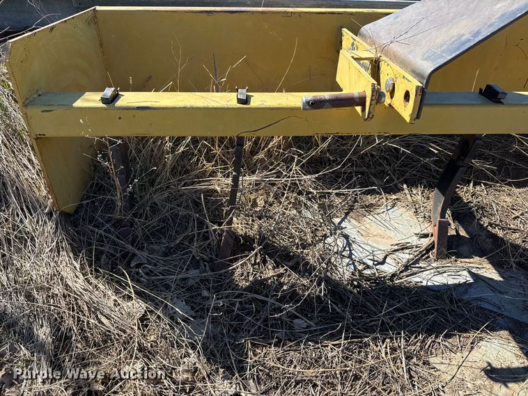 image for item DZ5174 Three point box blade