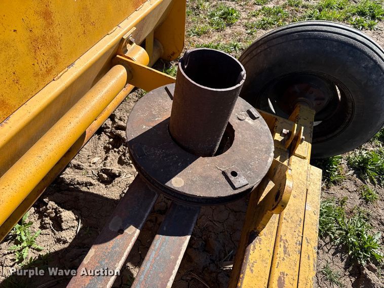 image for item DZ5175 St. John Welding scraper