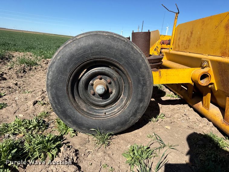 image for item DZ5175 St. John Welding scraper