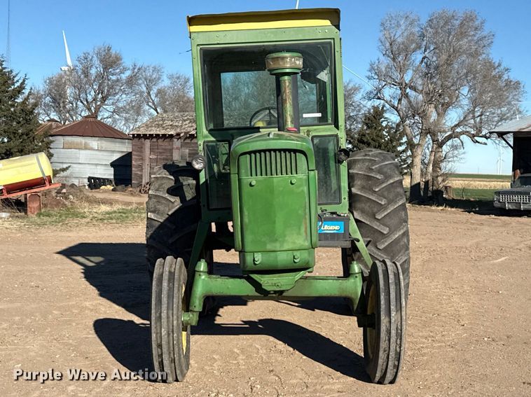 image for item DZ5176 1962 John Deere 4010 tractor