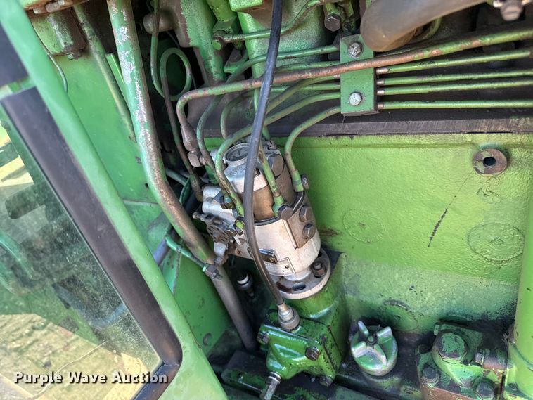 image for item DZ5176 1962 John Deere 4010 tractor