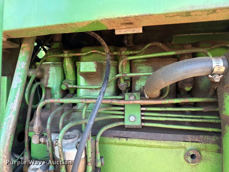 image for item DZ5176 1962 John Deere 4010 tractor