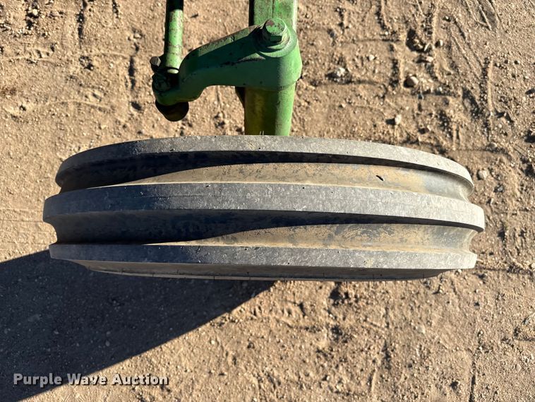 image for item DZ5176 1962 John Deere 4010 tractor