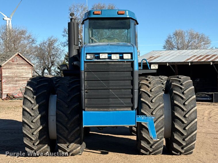 image for item DZ5177 1998 New Holland Versatile 9482 4WD tractor