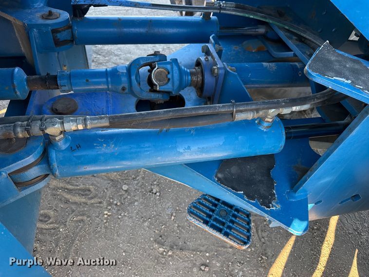 image for item DZ5177 1998 New Holland Versatile 9482 4WD tractor