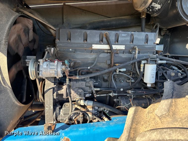 image for item DZ5177 1998 New Holland Versatile 9482 4WD tractor