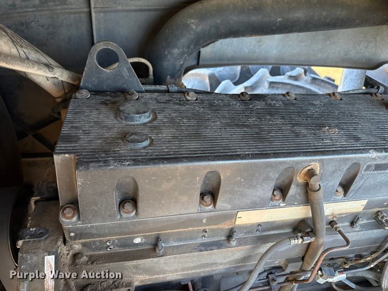 image for item DZ5177 1998 New Holland Versatile 9482 4WD tractor