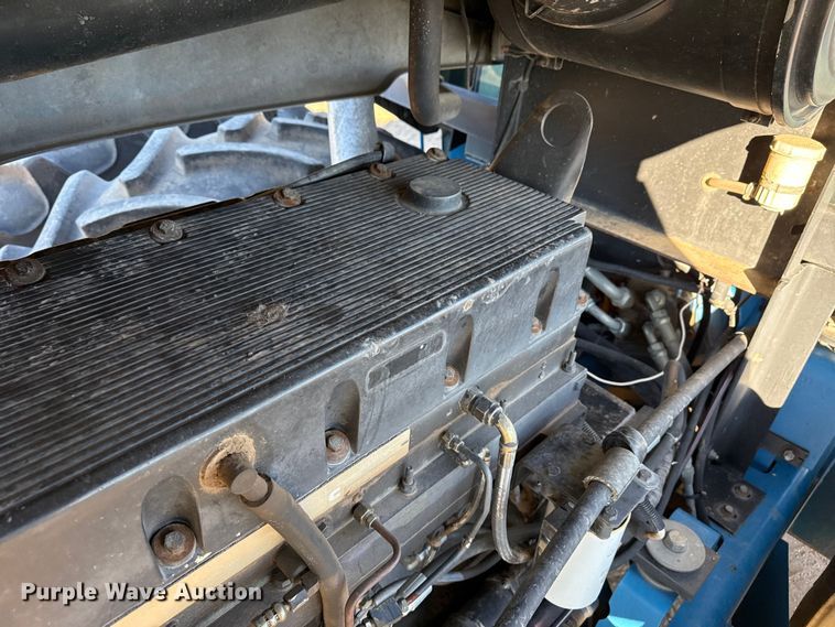 image for item DZ5177 1998 New Holland Versatile 9482 4WD tractor