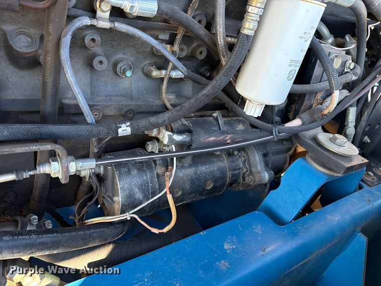 image for item DZ5177 1998 New Holland Versatile 9482 4WD tractor