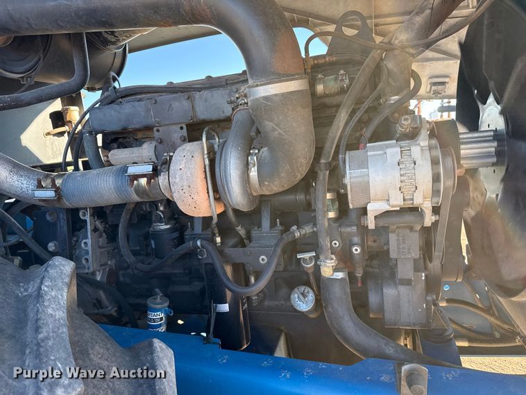 image for item DZ5177 1998 New Holland Versatile 9482 4WD tractor