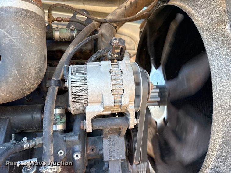 image for item DZ5177 1998 New Holland Versatile 9482 4WD tractor