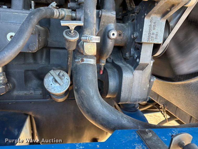 image for item DZ5177 1998 New Holland Versatile 9482 4WD tractor