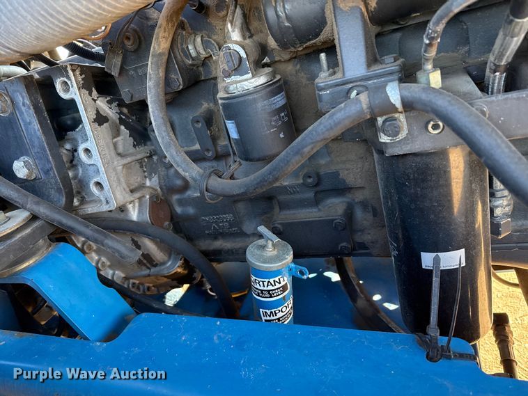 image for item DZ5177 1998 New Holland Versatile 9482 4WD tractor