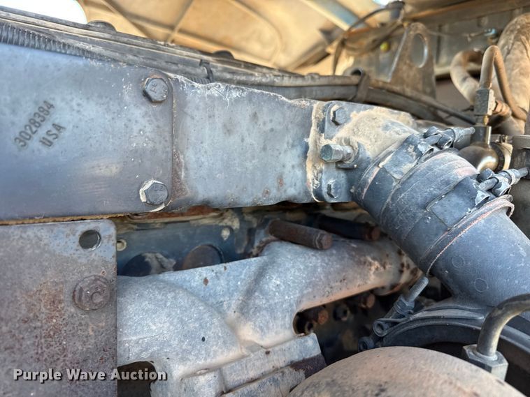 image for item DZ5177 1998 New Holland Versatile 9482 4WD tractor