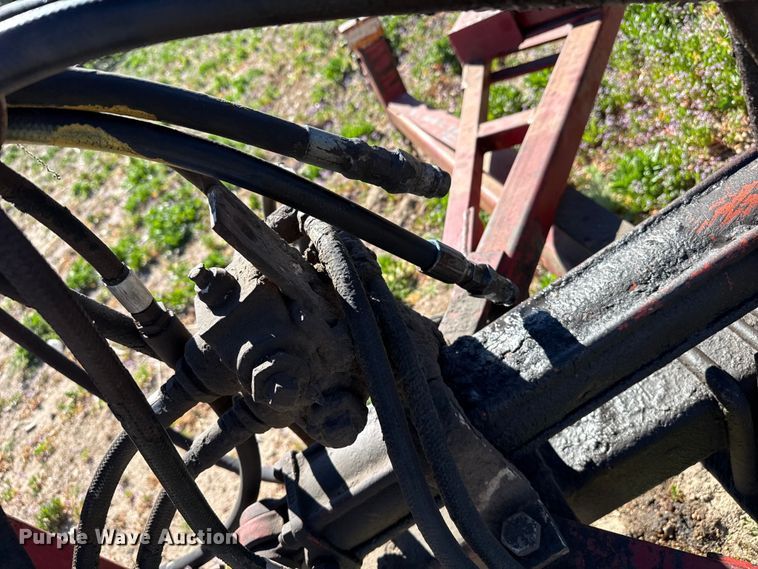 image for item DZ5178 Crustbuster grain drill